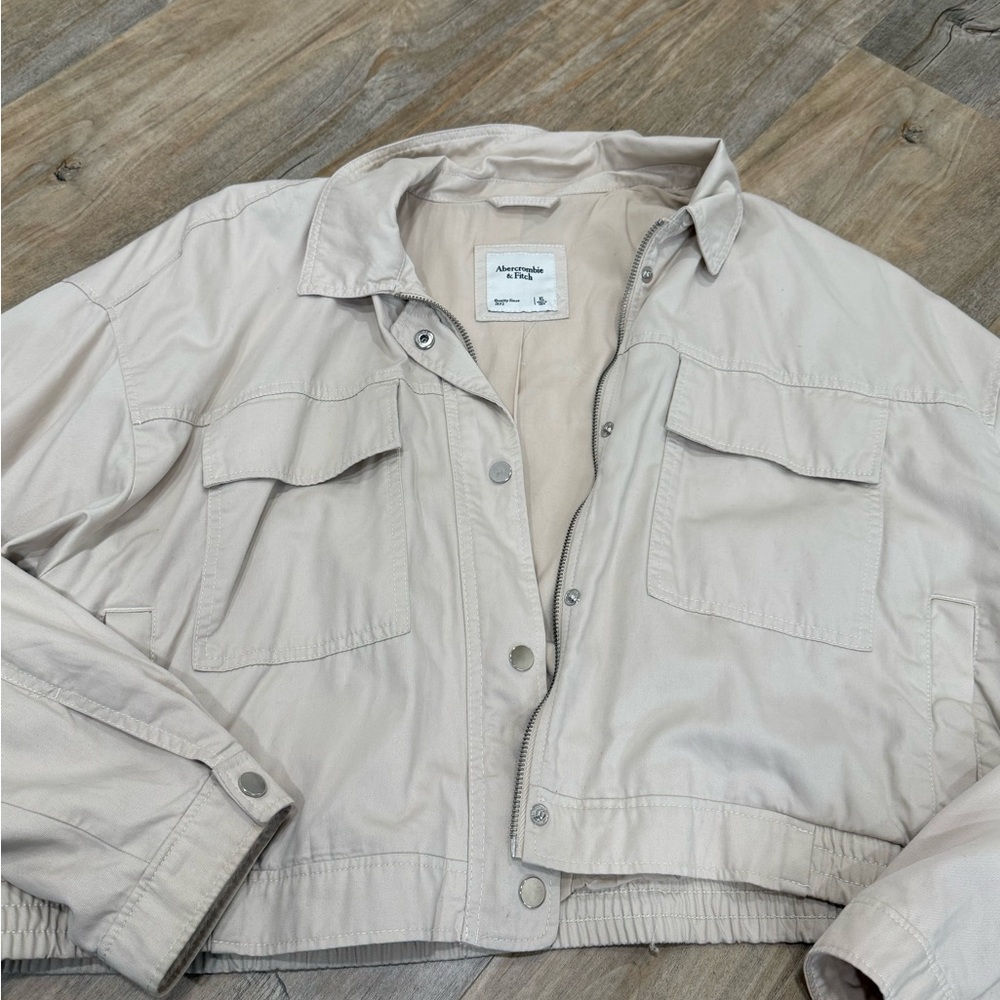 Abercrombie & Fitch Women's Light Tan Utility Jacket